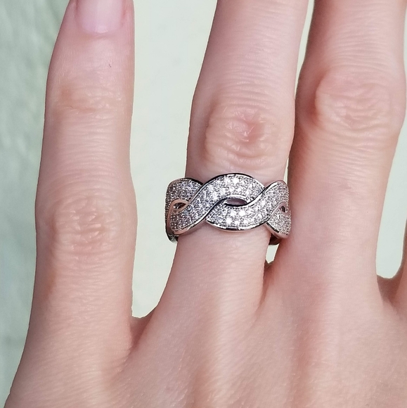 🆕️Sterling Silver-White Sapphire Infinity Ring - Picture 3 of 12